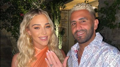 رياض محرز يتزوج تايلور وارد على الشريعة الإسلامية قبل أمم أفريقيا | فيديو وصور