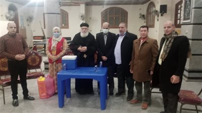 حملات صحية أمام الكنائس لتقديم لقاح كورونا بالدقهلية |صور