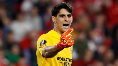 ياسين بونو يحقق إنجازا تاريخيا في الدوري الإسباني