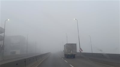 المرور تغلق طريق بورسعيد اتجاه دمياط بسبب الشبورة