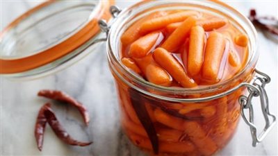 طريقة سهلة لتخليل الجزر في البيت 