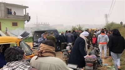 تحول إلى أشلاء.. مصرع شاب أسفل عجلات قطار في الشرقية | صور