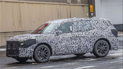 تتميز بشبكة سميكة محاطة بمصابيح أمامية.. تفاصيل مهارات سيارات فورد 