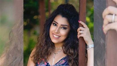 آيتن عامر تطرح برومو أول أغانيها «بناقص» 