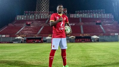 الأهلي يطيح بميكيسونى للتعاقد مع أشرف بن شرقي