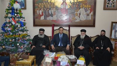 محافظ الدقهلية يهنئ قيادات كنائس المنصورة بعيد الميلاد| صور 
