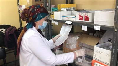 توقيع الكشف على 1800 مريض بقافلة طبية في الشرقية 