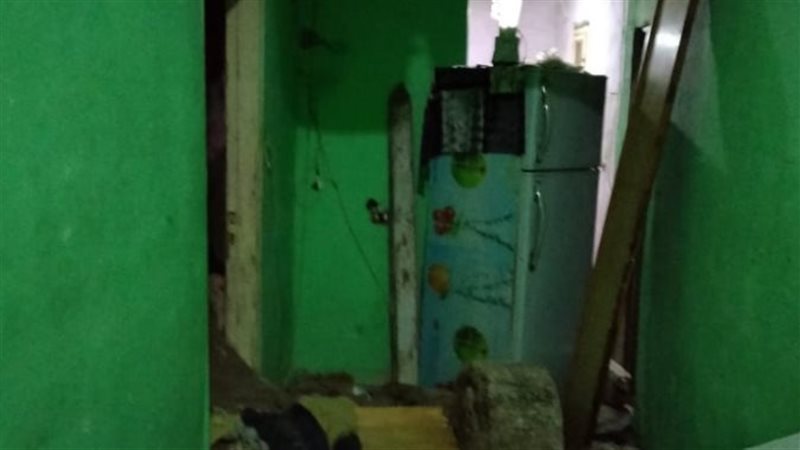 العقار المنهار بمنطقة