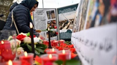 عائلات ضحايا الطائرة الأوكرانية يطالبون السلطات الإيرانية بالعدالة 