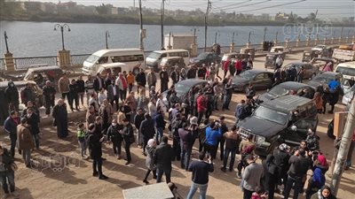 توافد المواطنين لتشييع جثمان وائل الإبراشي بالدقهلية | صور 