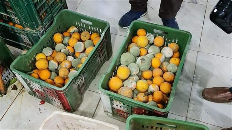 ضبط أغذية فاسدة خلال
