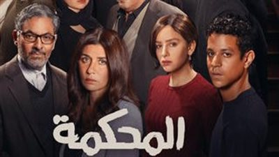 فتحي عبد الوهاب ينشر مقطع فيديو من كواليس تصوير فيلم المحكمة