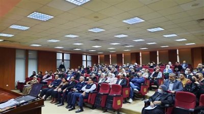 الأكاديمية المصرية تستقبل دفعة 56 طيران