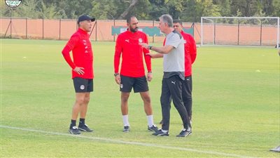 لاعبو منتخب مصر يعاينون ملعب رومدي أدجيا | فيديو