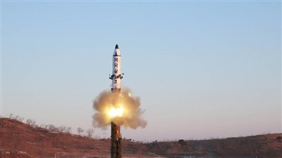  كوريا الشمالية تتحدى مجلس الأمن وتطلق قذيفة جديدة باتجاه بحر اليابان