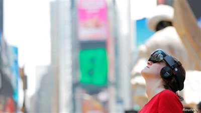 بيخطفوا المهندسين.. صراع بين عمالقة التكنولوجيا في أمريكا بسبب الميتافيرس