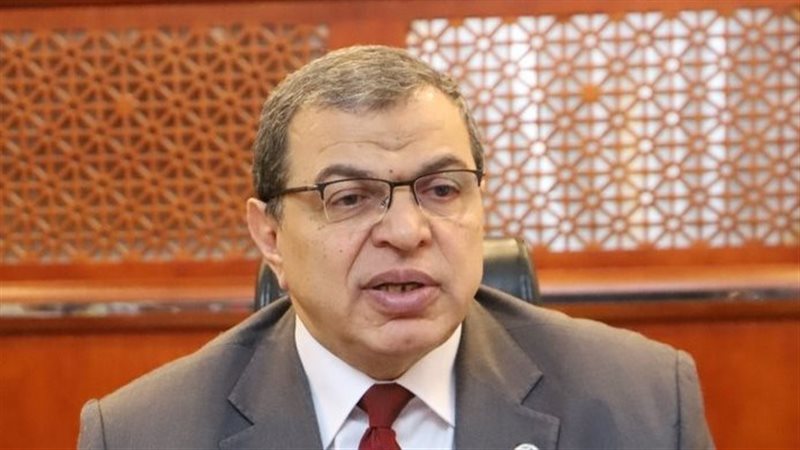 وزير القوى العاملة
