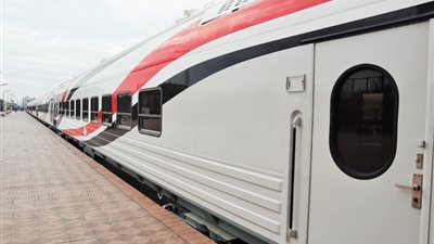 التشغيل اليومي للقطارت الروسية، أيقونة السكك الحديدية الجديدة (فيديو) 