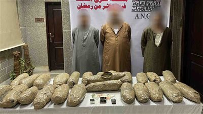 ضبط 12 تاجرا بحوزتهم حشيش وهيروين وبانجو بحملة على أوكار الكيف 