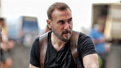 من هو باسم مغنية بطل مسلسل هروب؟