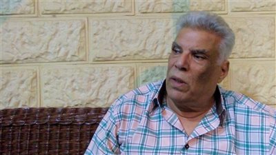 بتعز عليَّ حالتي ودموعي بتنزل.. رسالة مؤلمة لـ الروائي إبراهيم عبد المجيد