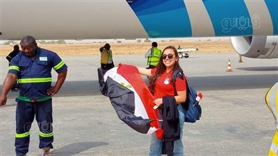 بالأعلام المصرية.. وصول الجماهير لمطار جاروا بالكاميرون لتشجيع المنتخب أمام نيجيريا | فيديو وصور