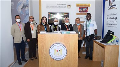 وزراء وبرلمانيون وإعلاميون في مقدمة زوار جناح 