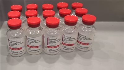 ضبط راكب حاول تهريب أدوية باهظة الثمن داخل ملابسه بمطار القاهرة