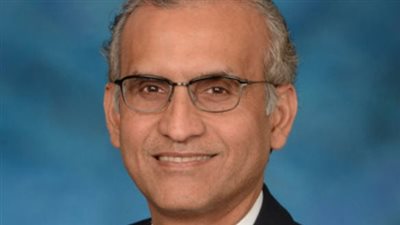 من أصل باكستاني.. من هو محمد محيي الدين صاحب أول عملية زرع قلب خنزير بجسم إنسان؟ 