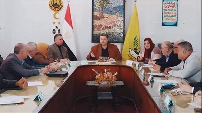 تعليم شمال سيناء يناقش استعدادات الإدارات لامتحانات النقل