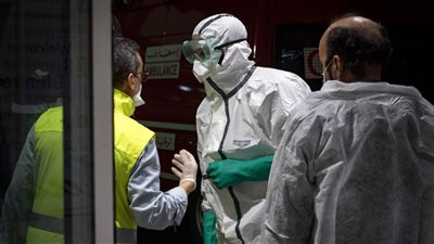 المغرب يدرس الاستعانة بأطباء من الخارج لسد العجز