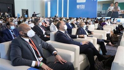 توافد ضيوف الحفل الختامي وإطلاق مشروع النصب التذكاري لإحياء الإنسانية بمنتدى شباب العالم