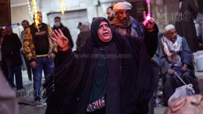 ابتهالات وذكر لمريدي الطرق الصوفية في الليلة الختامية لمولد السيدة نفسية| فيديو 