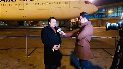 مطار القاهرة يستقبل مليون جرعة لقاح أسترازينيكا هدية من الأرجنتين