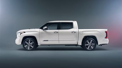 أسعار ومواصفات سيارات تويوتا تندرا كابستون 2022 