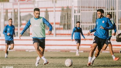محاضرة فنية بالفيديو للاعبي الزمالك قبل لقاء إنبي 