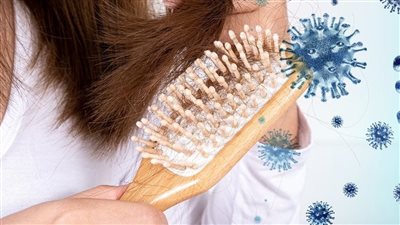 تغيرات في فروة الرأس والتعرق الليلي أبرزها.. أعراض غريبة لمتحور أوميكرون 