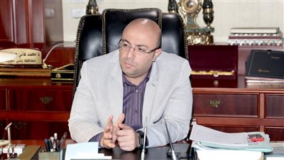 محافظ بني سويف يتابع آخر تطورات رفع كفاءة مخر سيل سنور