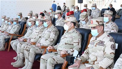 الفريق أسامة عسكر يتفقد الكلية الحربية.. ويلتقى الطلبة المستجدين وأسرهم | فيديو