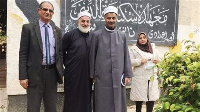 أحمد هاشم يتفقد ختام امتحانات النقل الابتدائي والإعدادي الأزهري بالإسكندرية 