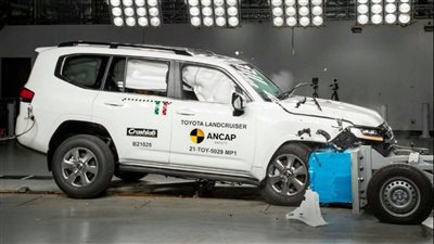 تويوتا لاندكروزر 2022 تتفوق في اختبارات السلامة 