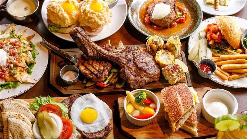 تفسير حلم توزيع الطعام