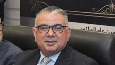 عميد تجارة عين شمس يطرح 