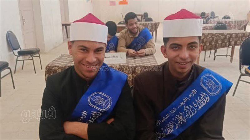  الطالبين مصطفى شعبان