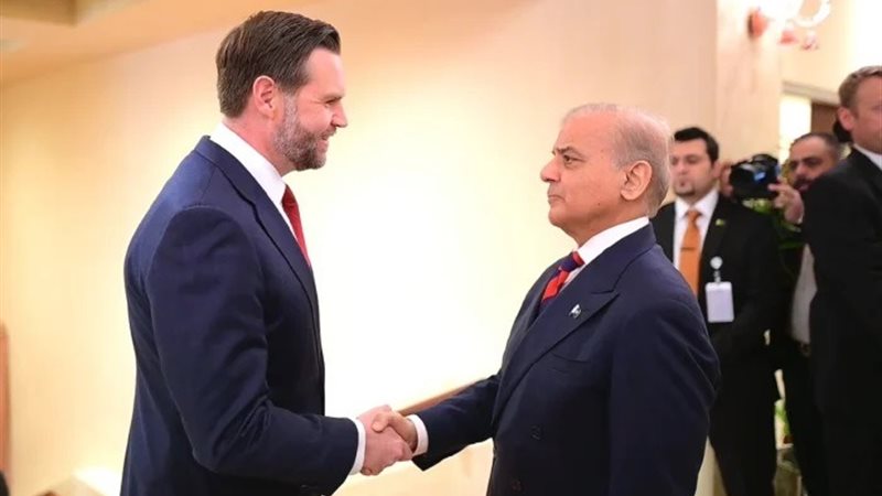 رئيس الوزراء الباكستاني