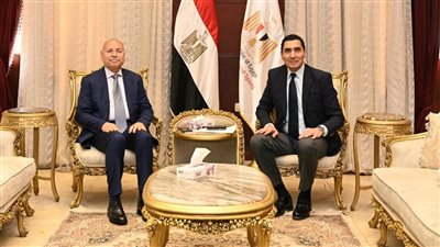 وزير الشباب والرياضة ومحافظ القاهرة يبحثان إطلاق فعاليات رياضية بالعاصمة