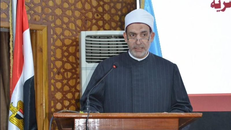 الدكتور علي عمر الفاروق،
