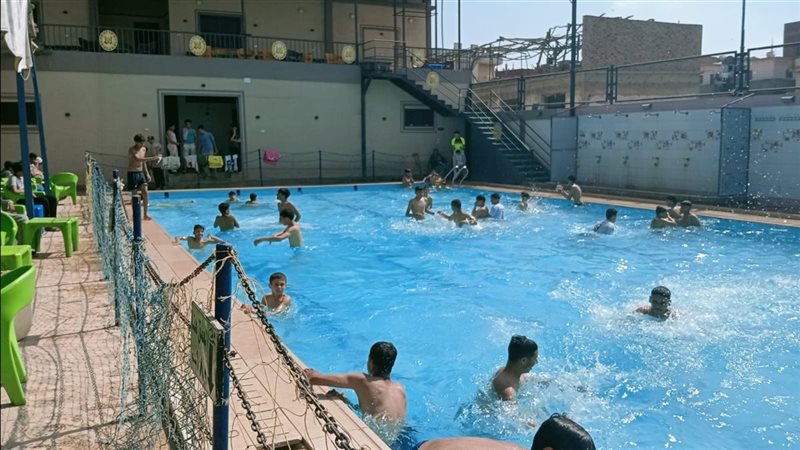 السباحة بمراكز الشباب،