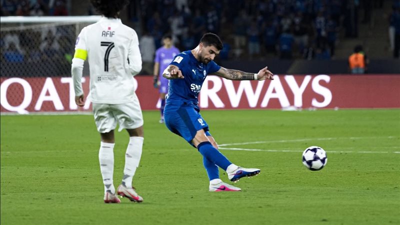 الهلال السعودي والسد