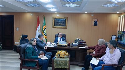 وكيل الصحة بالدقهلية يعقد اجتماعًا موسعًا لدعم خطة تنمية الأسرة